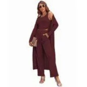Chic Women's Maroon Pajama Set. Super Soft, Comfy Robe And Washes Beautifully.